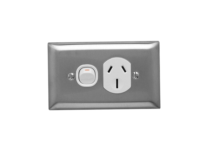 A1515a Single Switch Socket Outlet 250v 15a A Style Deep Curved Plate 9907